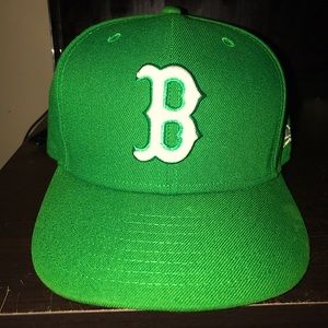 New Era Fitted size 1 1/4